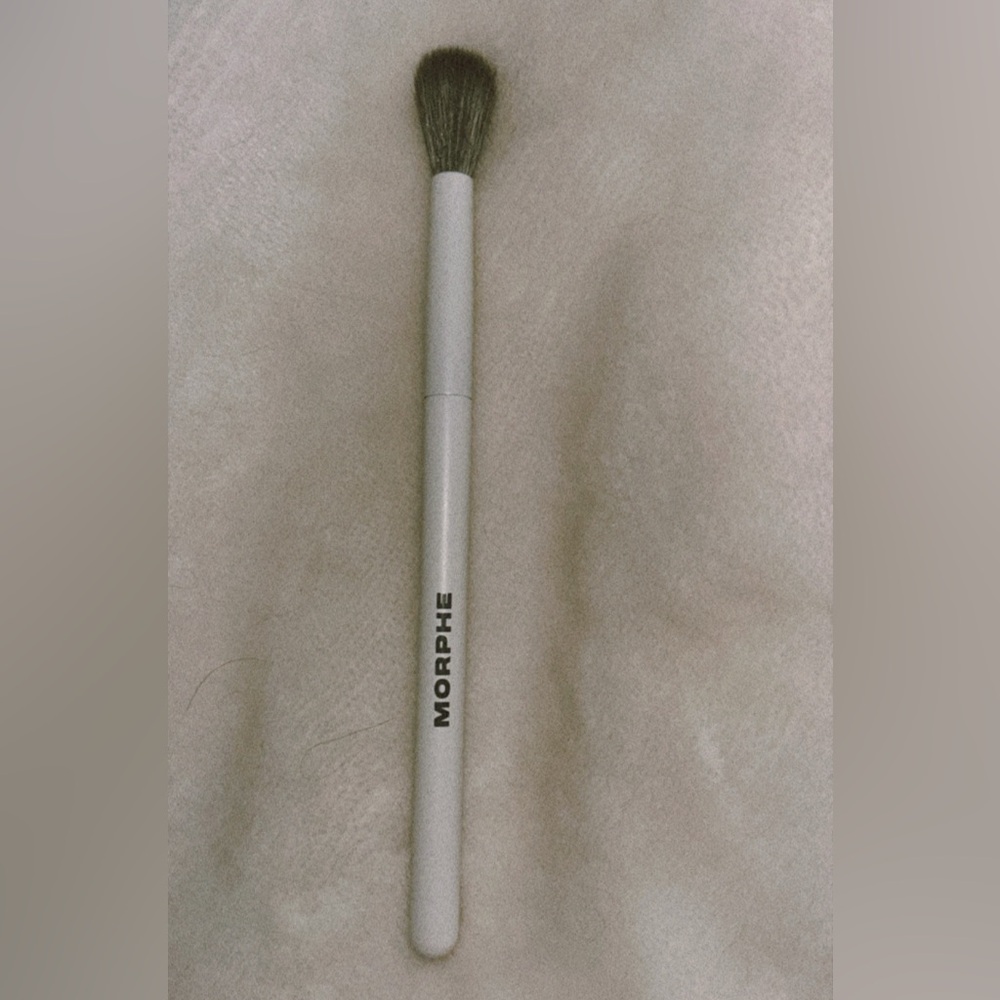 Morphe Classic White Brush